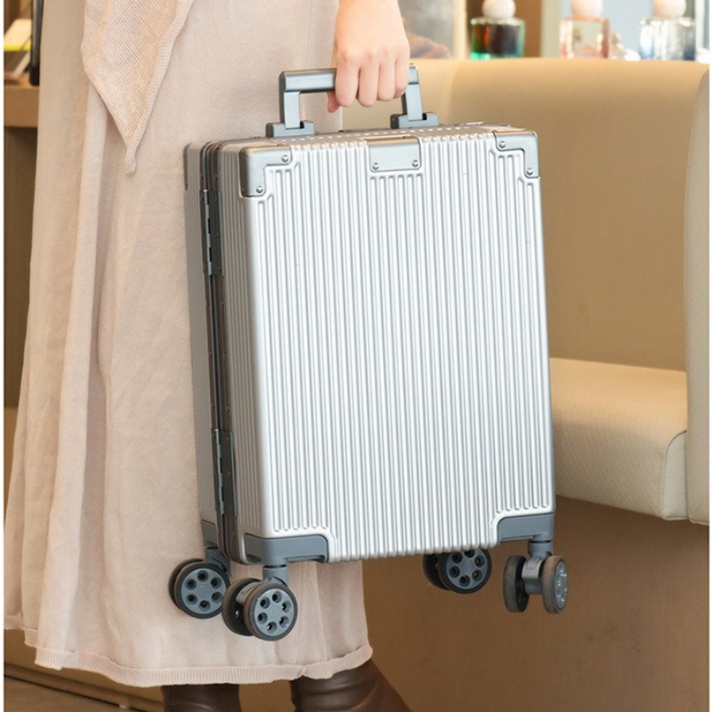 16インチ 機内持ち込みスーツケース ミニ軽量ローリングラゲ - Aluminum Frame Carry On Luggage のレビューと価格